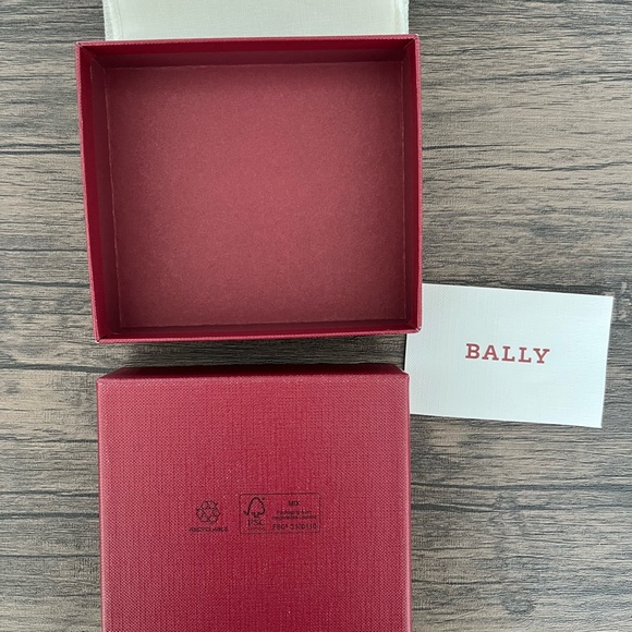 Authentic Bally card holder box - Picture 3 of 3